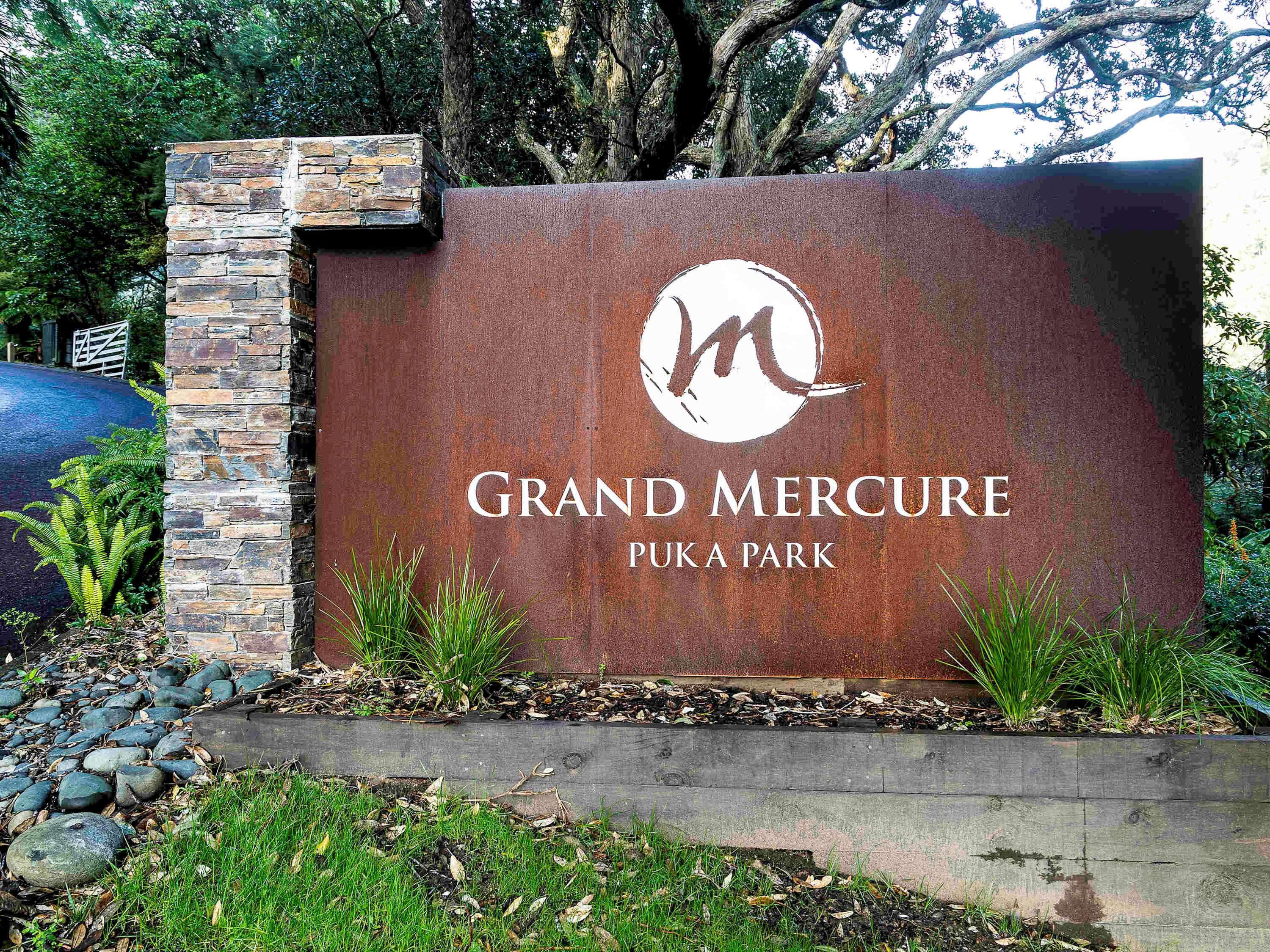 Grand Mercure Puka Park Resort Pauanui Exteriör bild